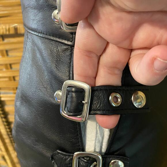 Northbound Leather Black Buckle Mini Skirt XS Genuine Leather Fetish Goth spicy - Picture 6 of 9